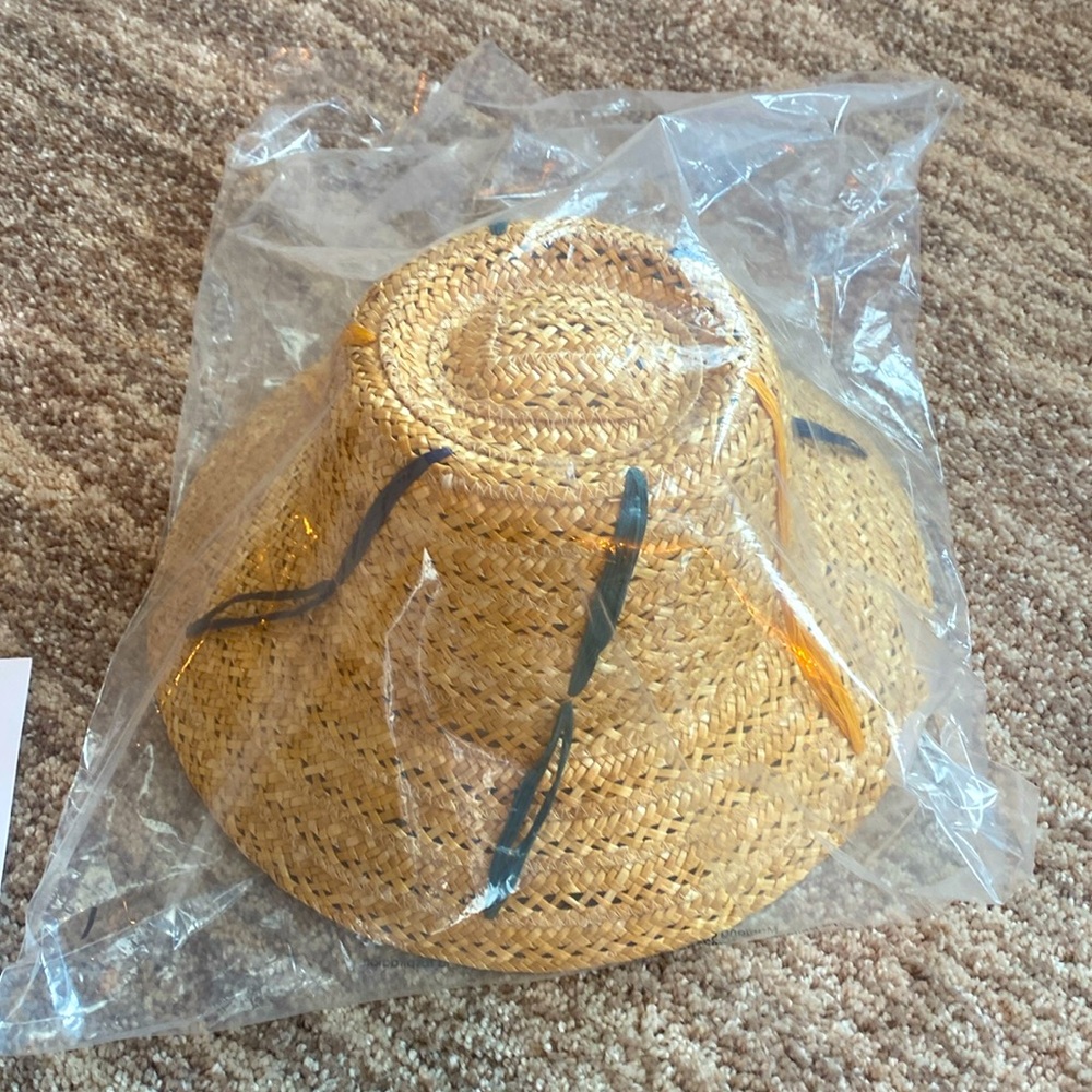 NWT Tory Burch Straw Ribbon Hat!